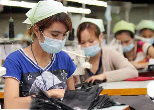 東南亞服裝業危機四伏 訂單被迫取消，產業鏈深度承壓